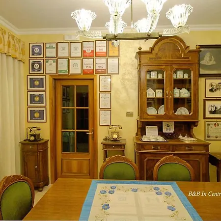 In Centro A לינה וארוחת בוקר 3*