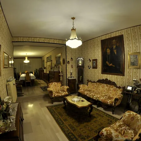 Bed & Breakfast In Centro A