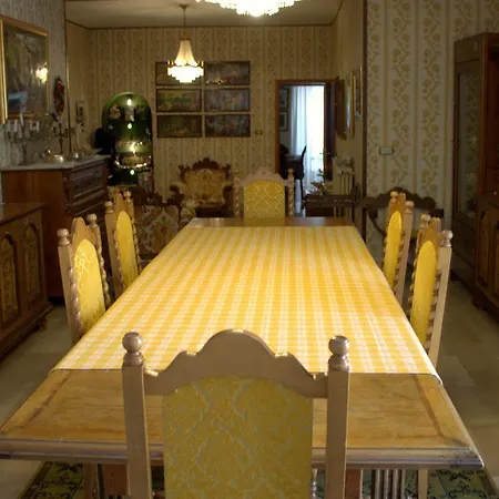 Bed & Breakfast In Centro A 3*