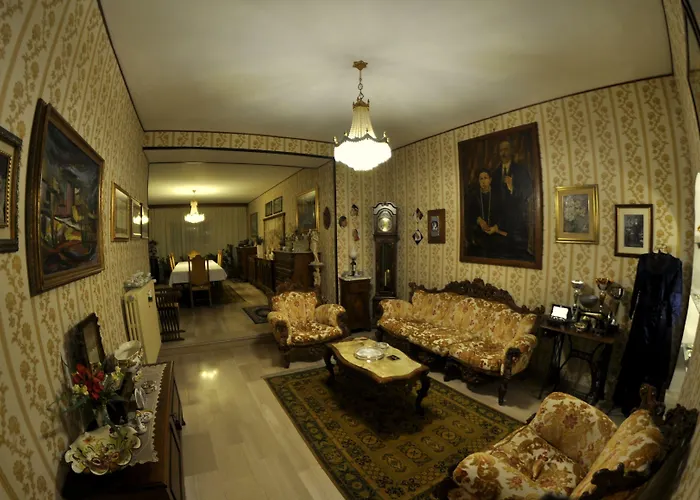 Bed & Breakfast In Centro A