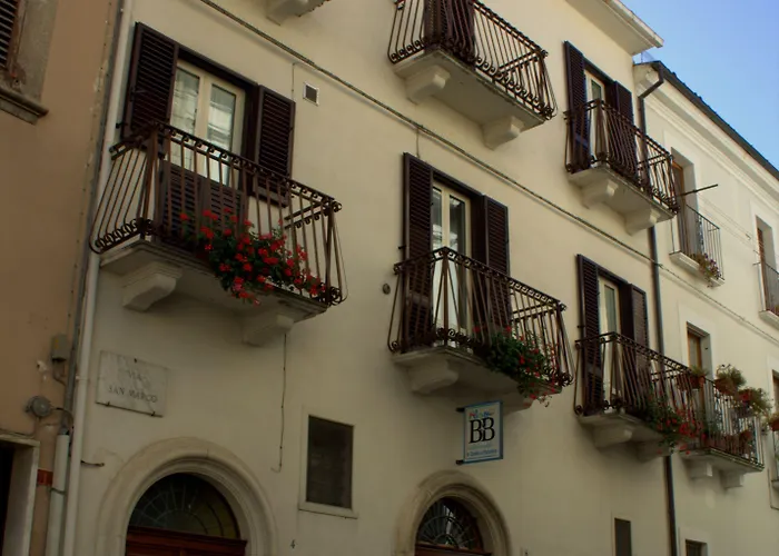 Bed & Breakfast In Centro A 3*